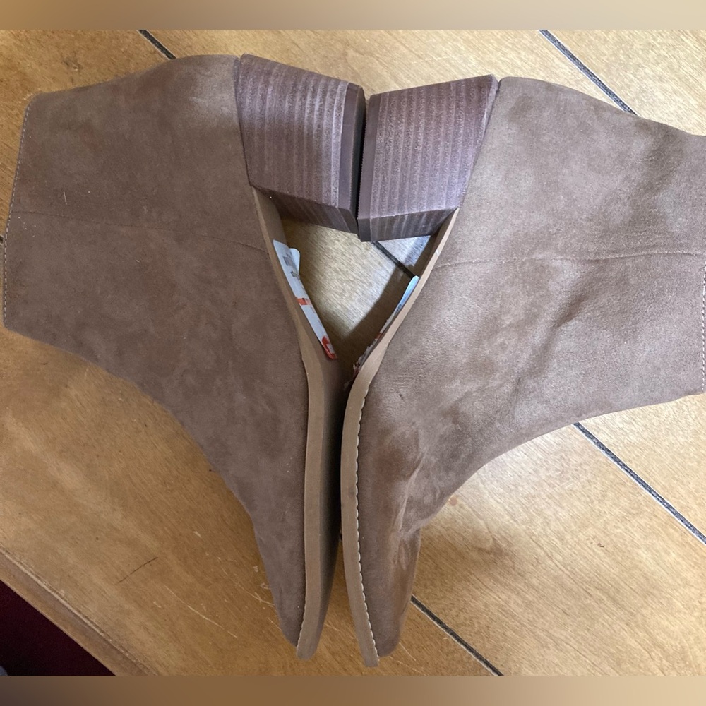 NWT Ladies Linea Paolo Nordstrom Size 9 Ankle Brown Boots - Picture 8 of 15